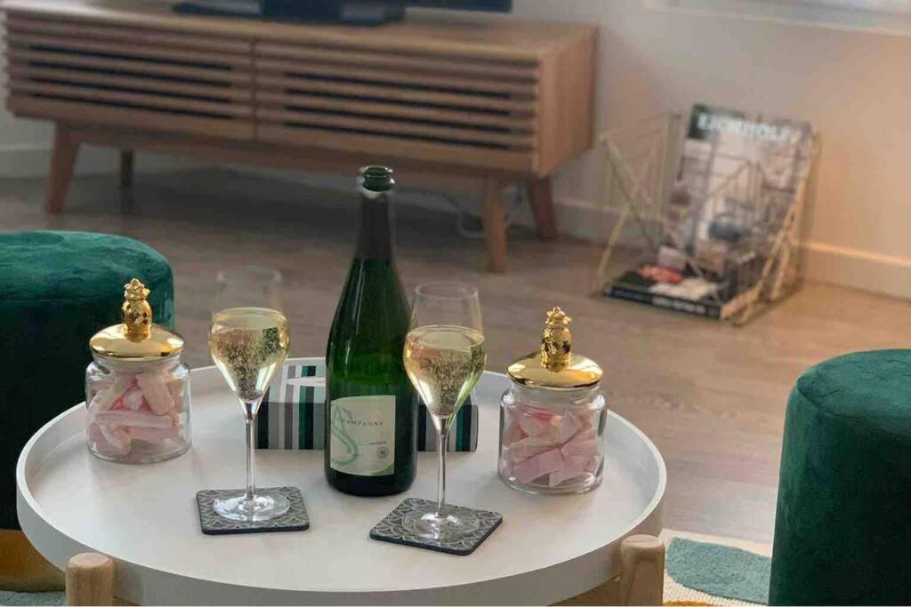 Dom Perignon , Au Coeur Du Centre-Ville D'Épernay Kültér fotó